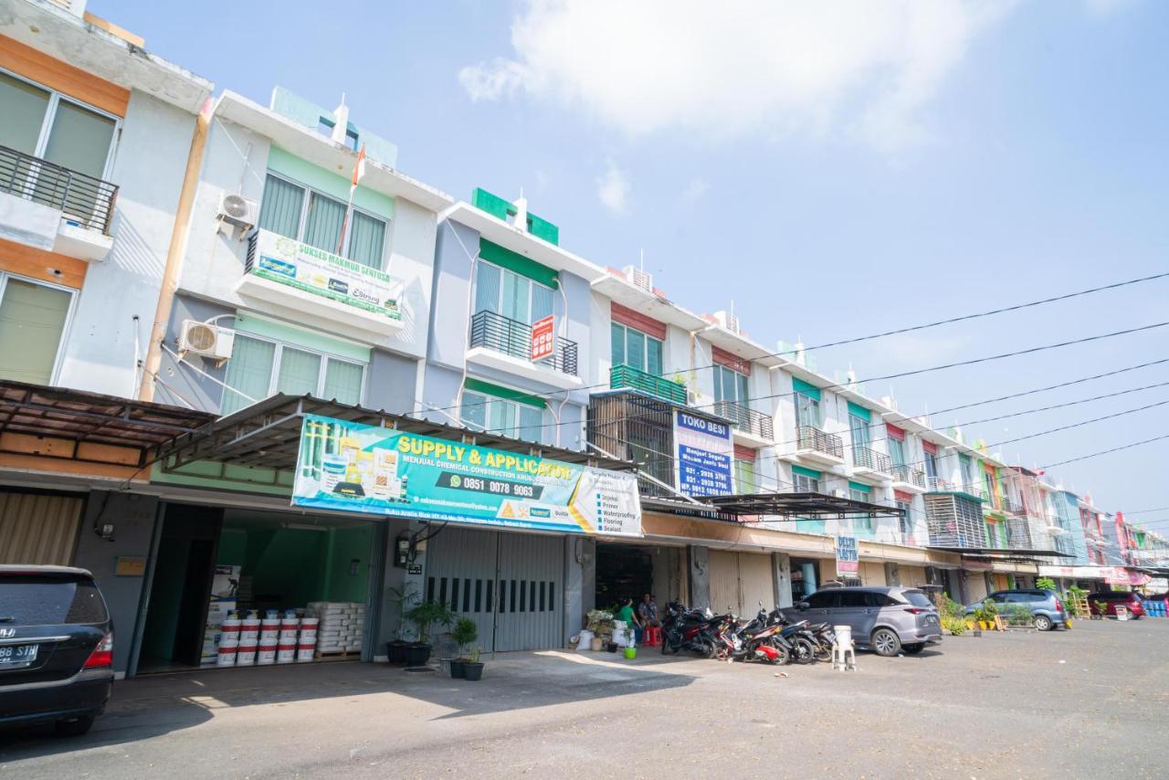 Reddoorz @ Aralia Harapan Indah Hotel Pulokendal Exterior photo